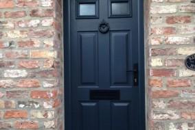 Custom Colour
Composite Door